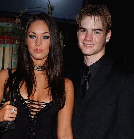 MEGAN fOX MEGAN fOX